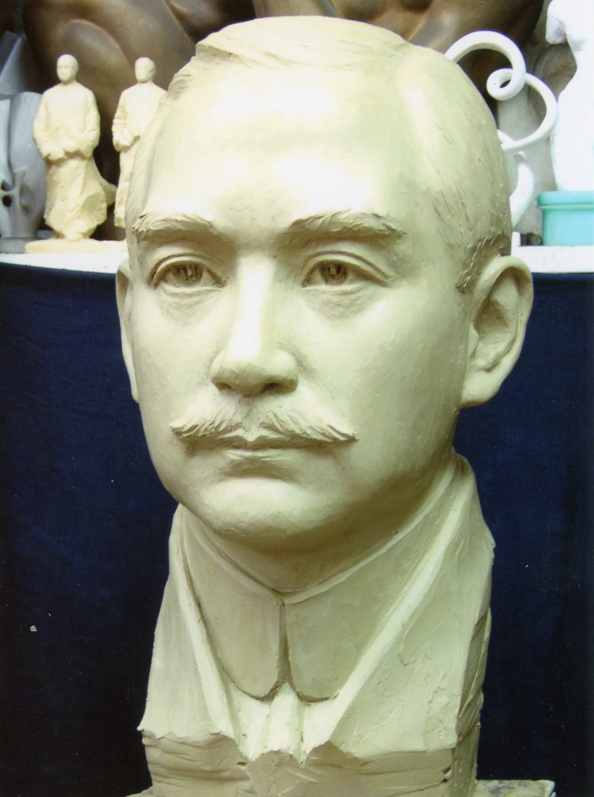 香港孫中山紀念館內的孫中山半身銅像，圖為銅像的石膏模型